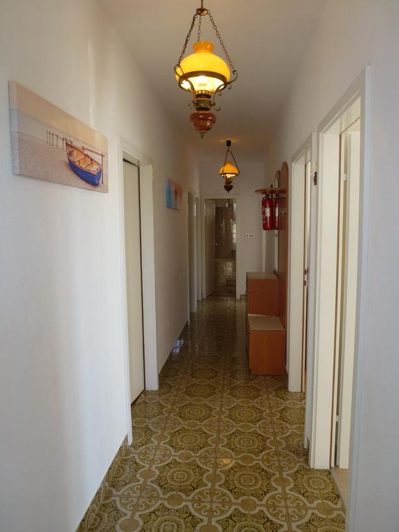Apartments Tony Stanici - Omiš Zewnętrze zdjęcie